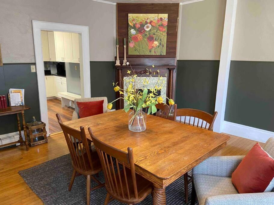 Cozy 3 & 4 Bed Home 2 Blocks To Hospitals & Lambeau 格林贝 外观 照片