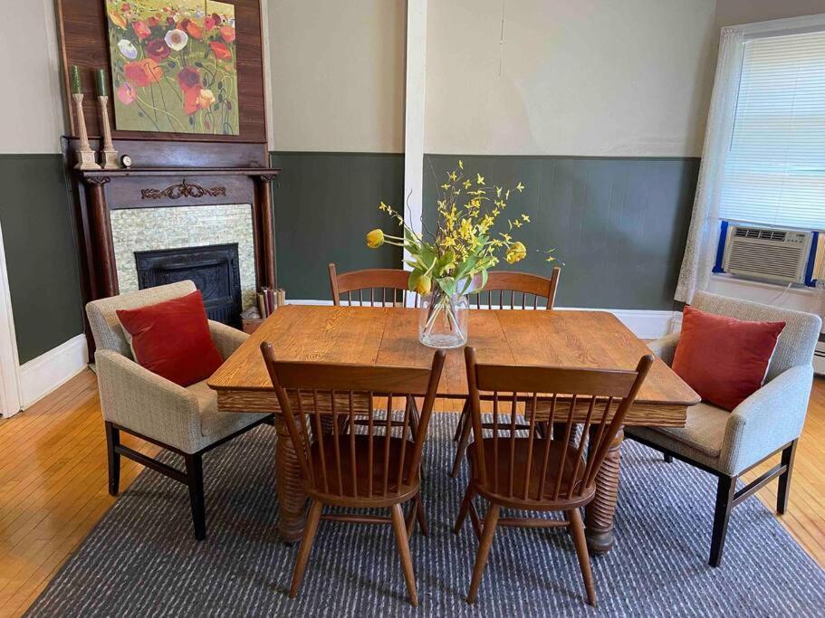 Cozy 3 & 4 Bed Home 2 Blocks To Hospitals & Lambeau 格林贝 外观 照片